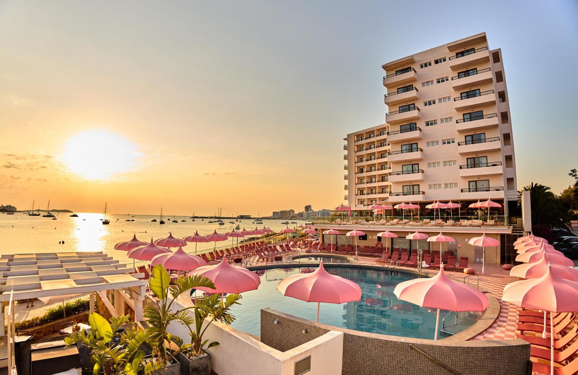 Nyx Hotel Ibiza By Leonardo Hotels-Adults Only Sant Antoni de Portmany Esterno foto