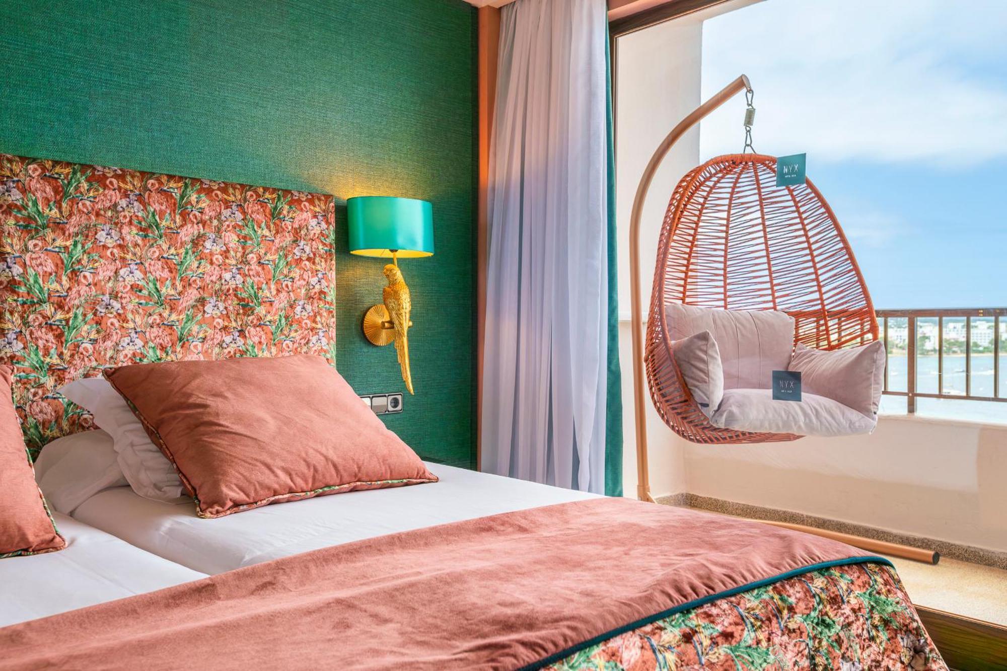 Nyx Hotel Ibiza By Leonardo Hotels-Adults Only Sant Antoni de Portmany Esterno foto