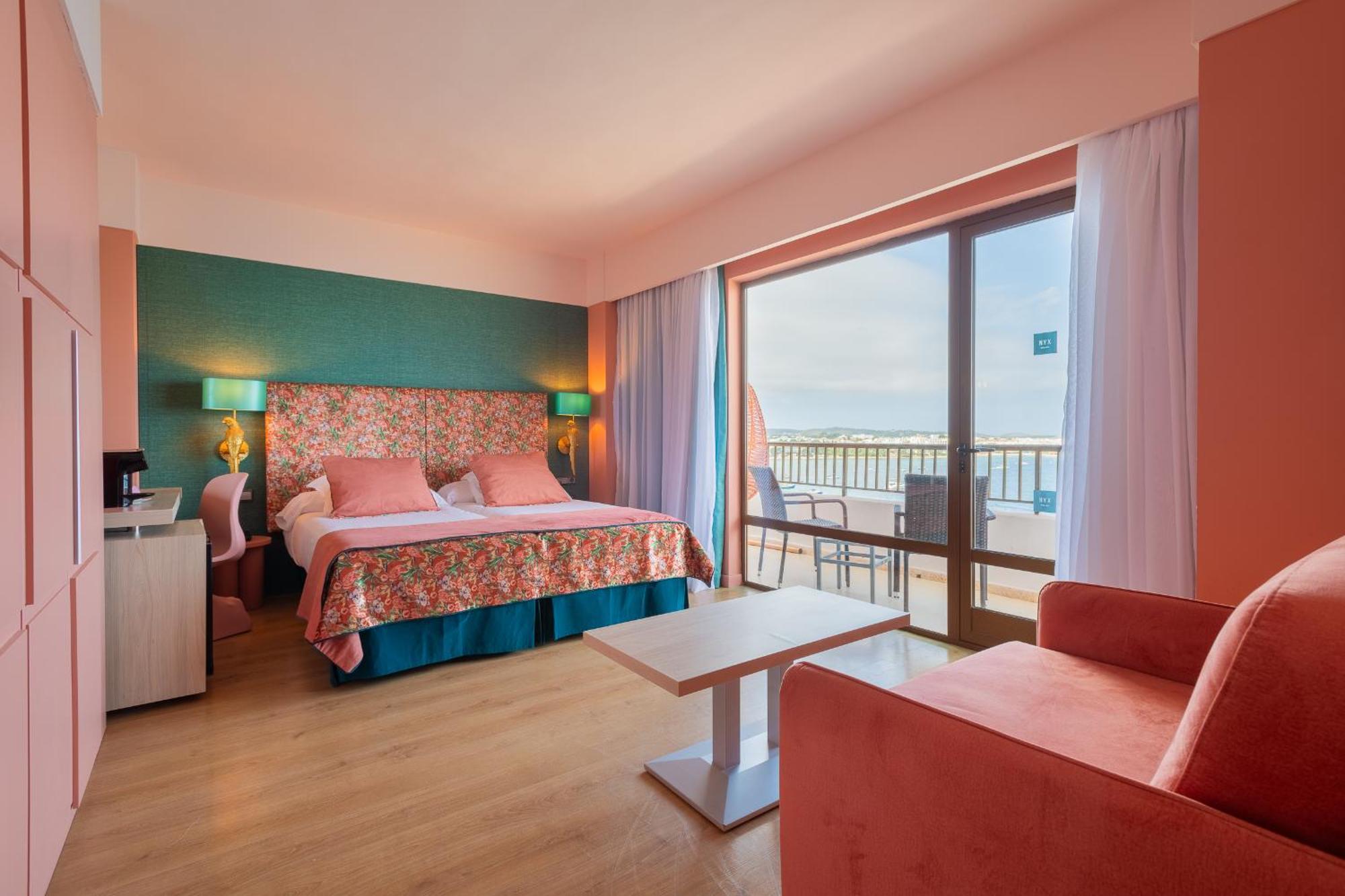 Nyx Hotel Ibiza By Leonardo Hotels-Adults Only Sant Antoni de Portmany Esterno foto