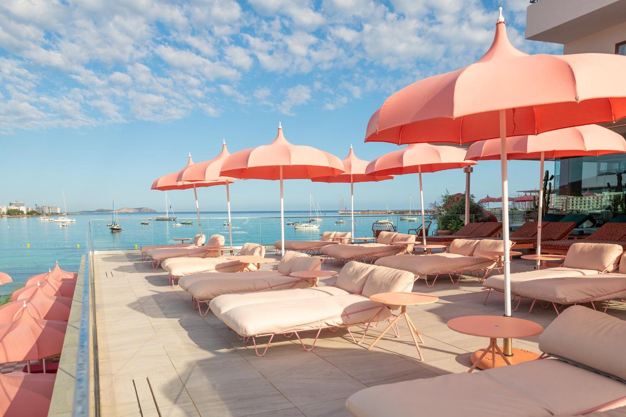 Nyx Hotel Ibiza By Leonardo Hotels-Adults Only Sant Antoni de Portmany Esterno foto