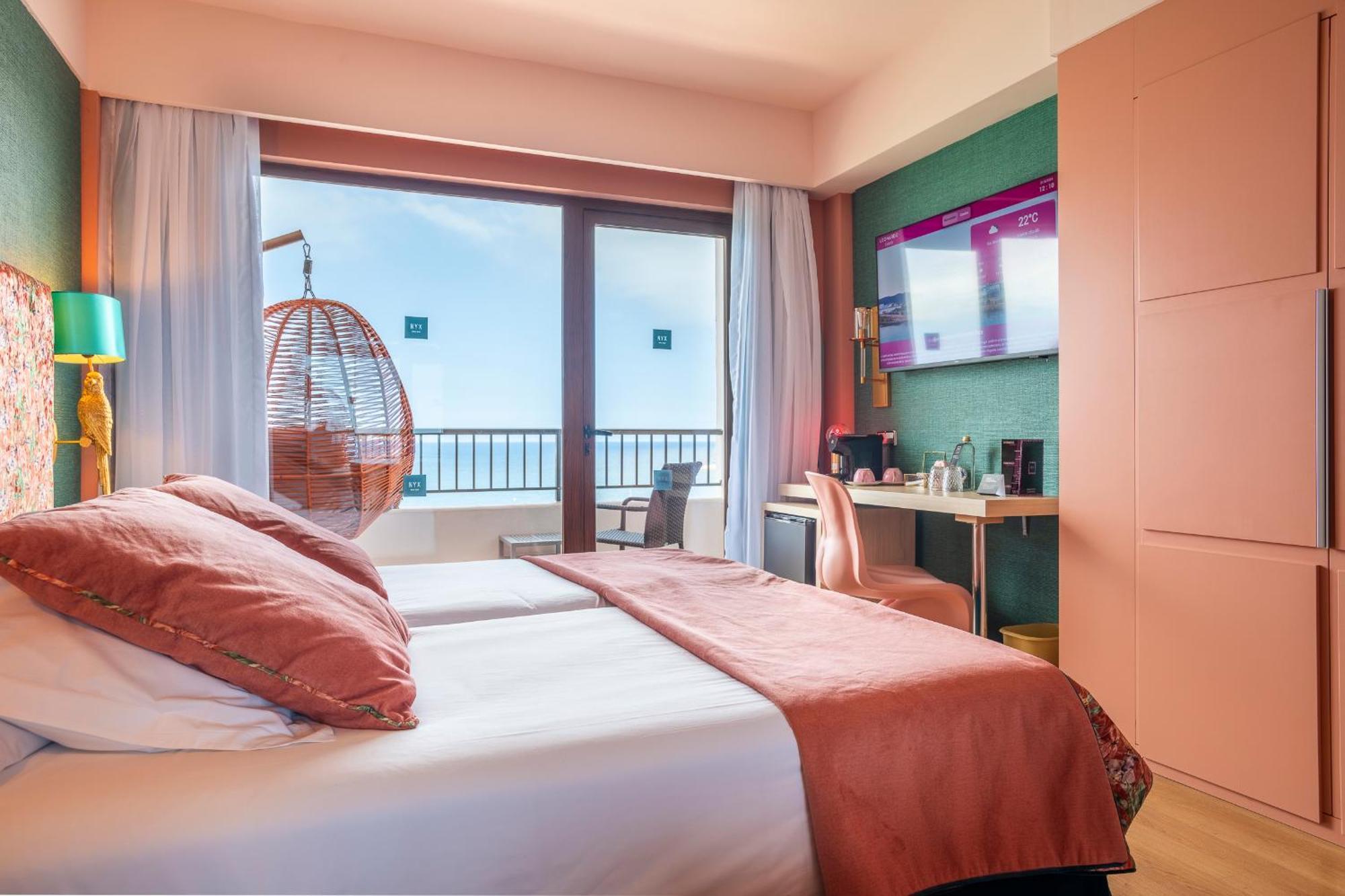 Nyx Hotel Ibiza By Leonardo Hotels-Adults Only Sant Antoni de Portmany Esterno foto