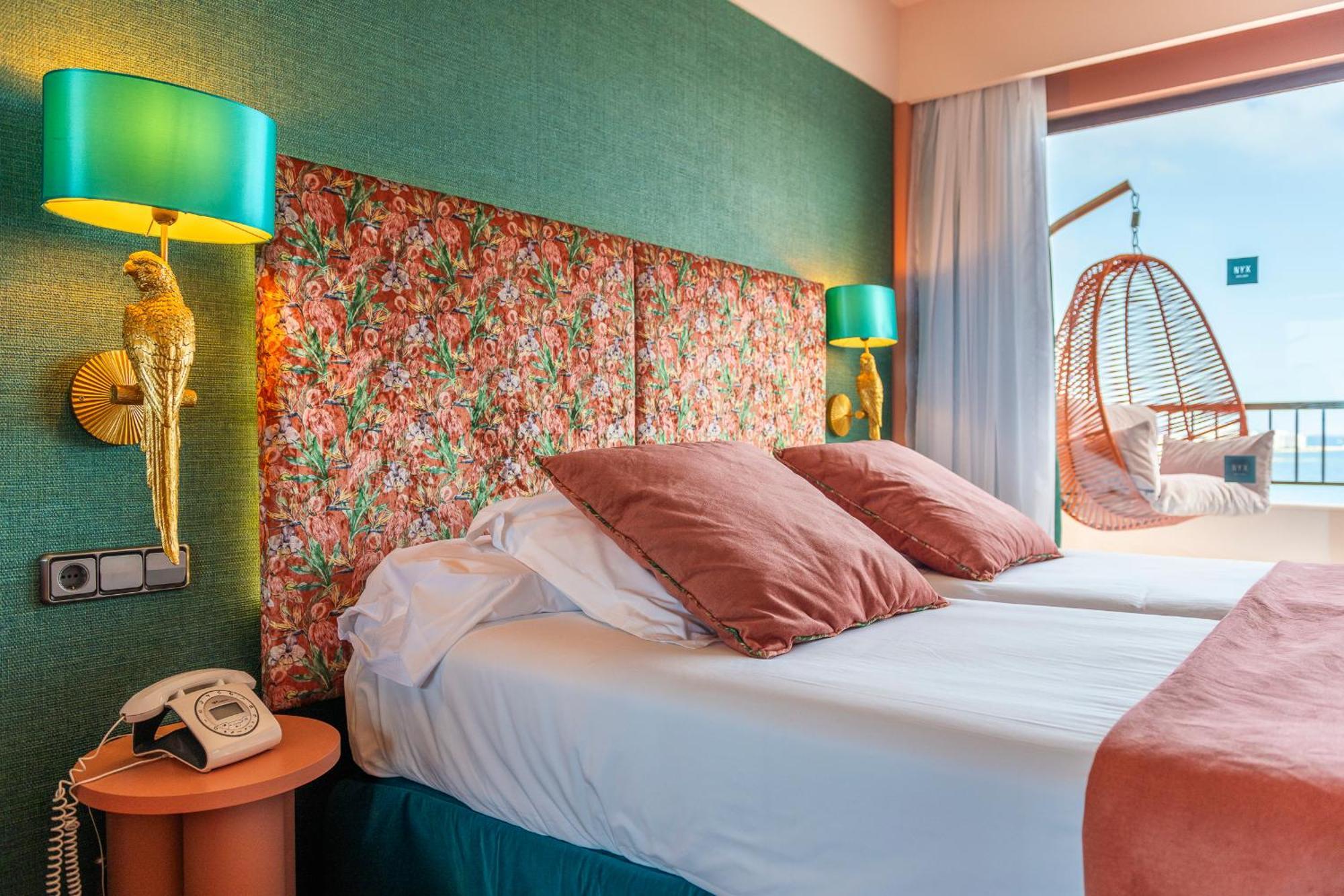 Nyx Hotel Ibiza By Leonardo Hotels-Adults Only Sant Antoni de Portmany Esterno foto